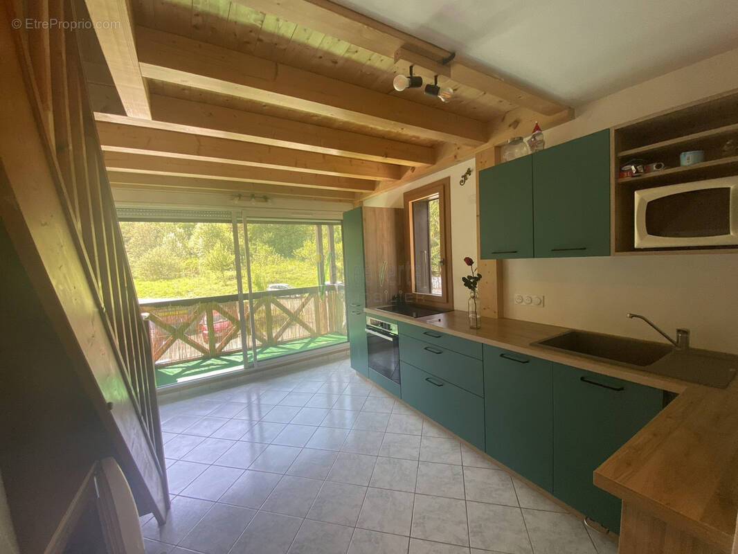 Appartement à SAINT-JEOIRE