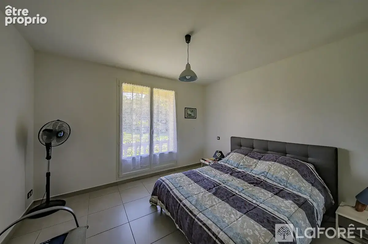 Maison Corte 6 pièce(s) 171 m2 - secteur recherché au calme - photo 11