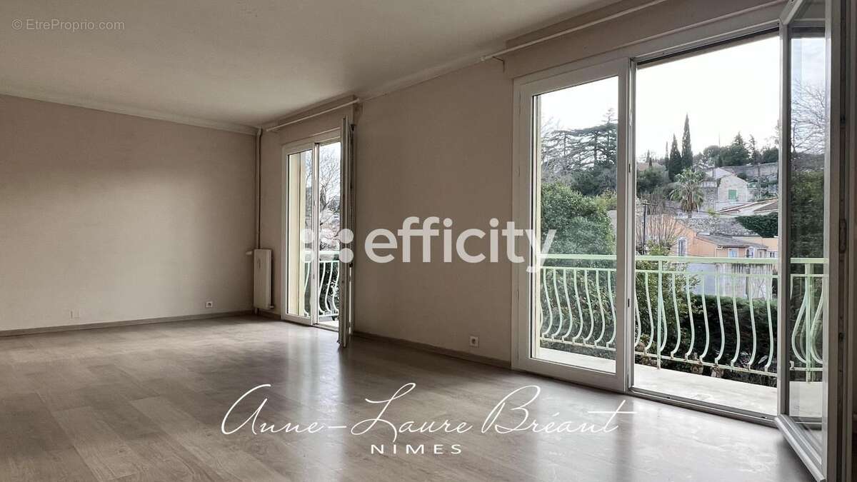 Appartement à NIMES