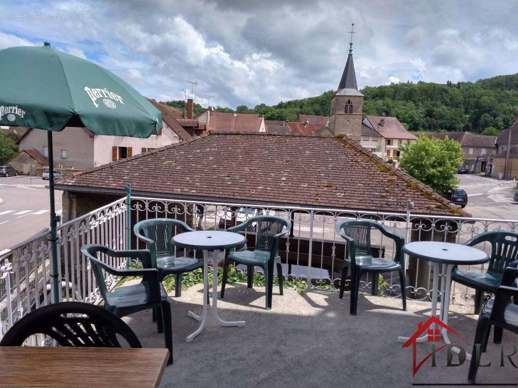 Fonds de commerce Restaurant avec dépendances appartement T3 - photo 2