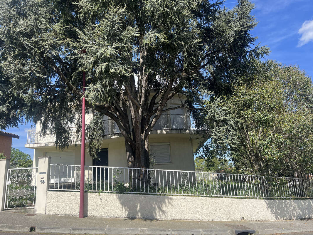 Maison à RAMONVILLE-SAINT-AGNE