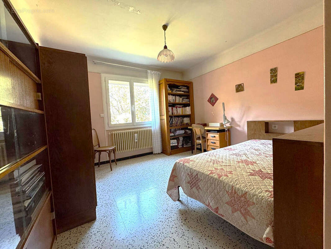 Maison à BAGNOLS-SUR-CEZE