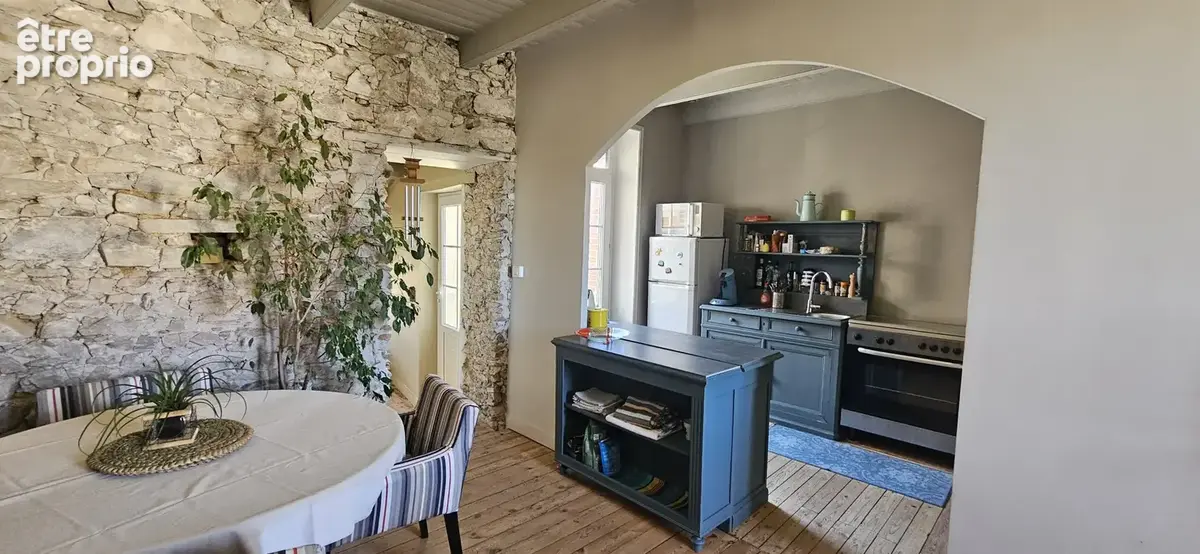 Maison en pierre du XIXe avec espace indépendant, aux portes de Nantes, 15 min de la gare de Nantes ,10 min de - photo 3