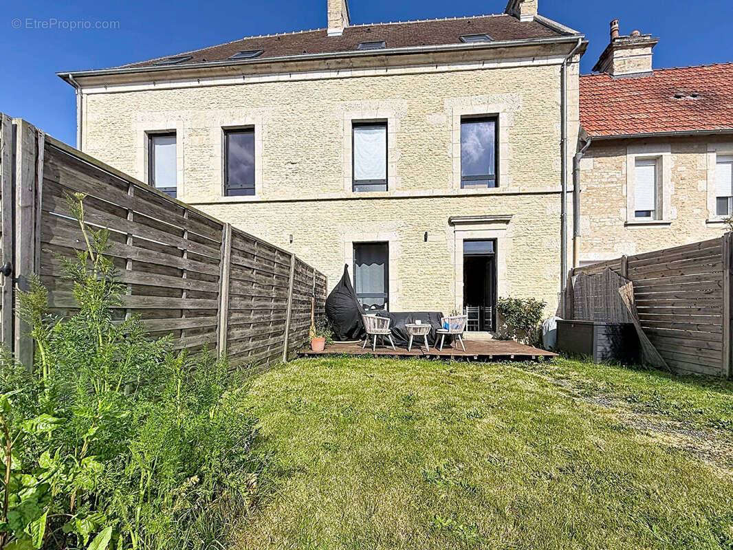 Maison à CAMBES-EN-PLAINE
