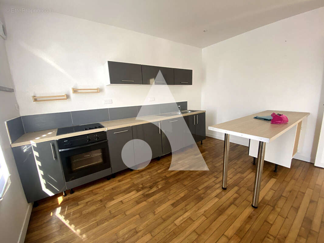 Appartement à RIS-ORANGIS