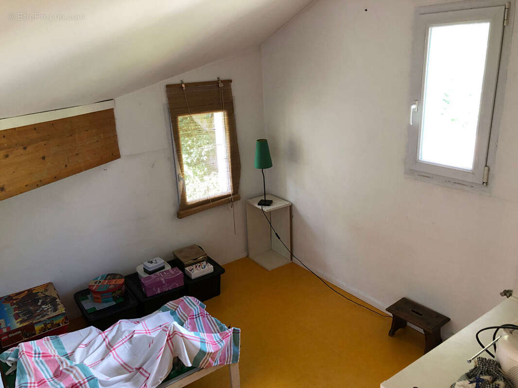 Maison à BUC