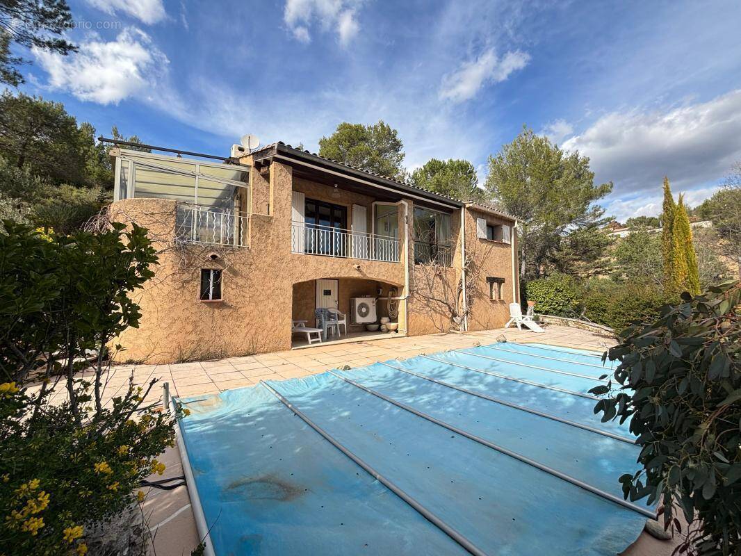 Maison à ESPARRON-DE-VERDON