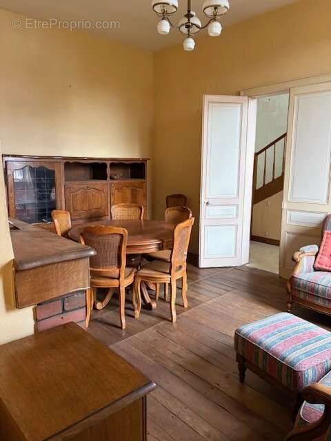 Maison à SAINT-VICTURNIEN