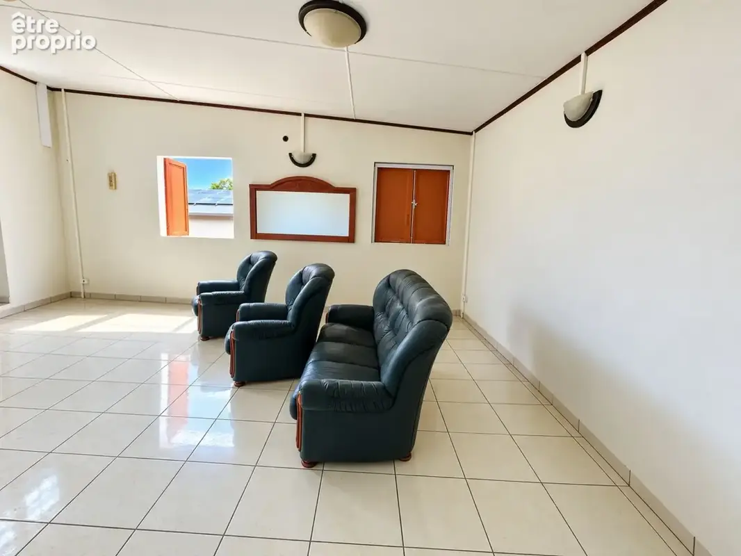 Maison 4 pièces 110 m² à vendre à Les Avirons (97425) - photo 9