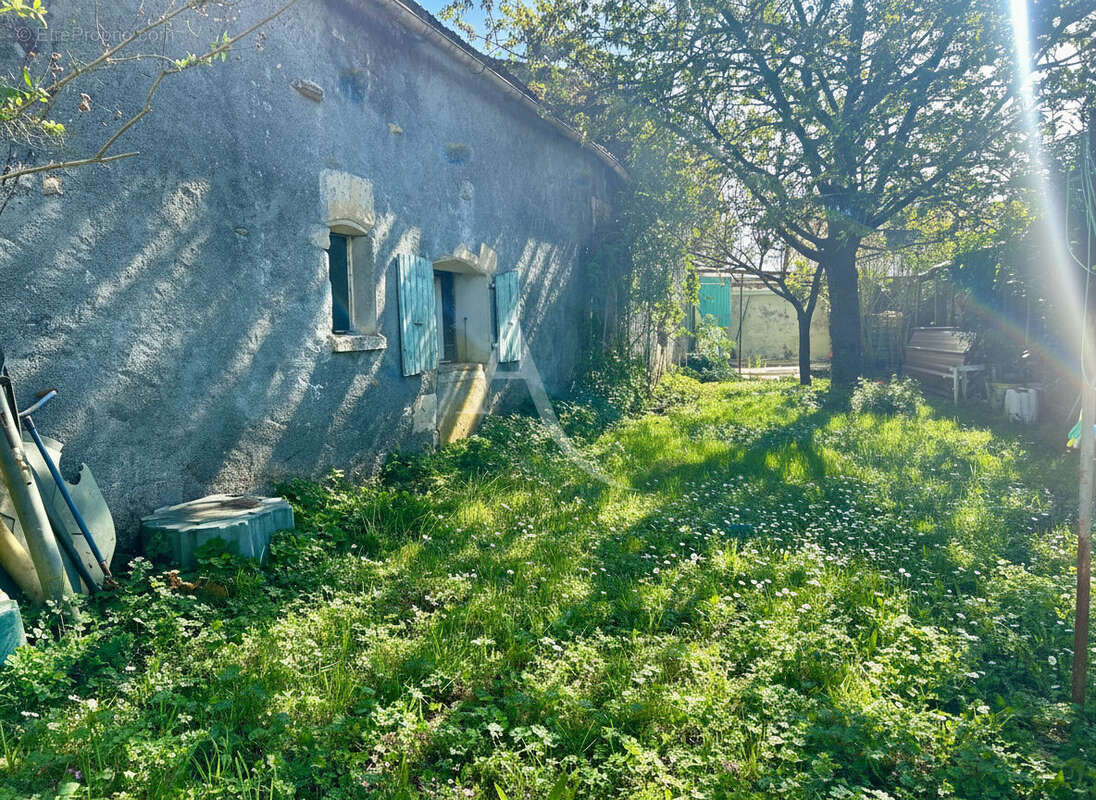 Maison à CHAILLE-LES-MARAIS