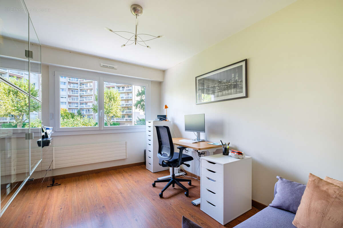 Appartement à TASSIN-LA-DEMI-LUNE