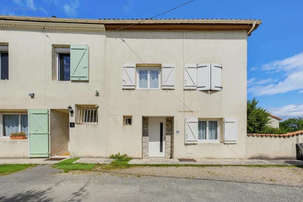 Maison de 6 pièces de 160 m² à Izon - photo 5