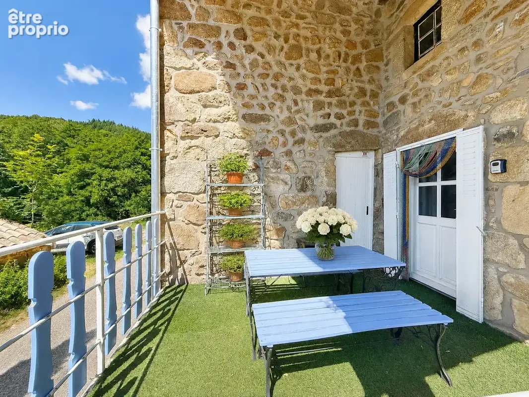 Maison en pierres à Véranne 40 m2 avec terrasse et cave voûtée - Environnement privilégié - photo 3