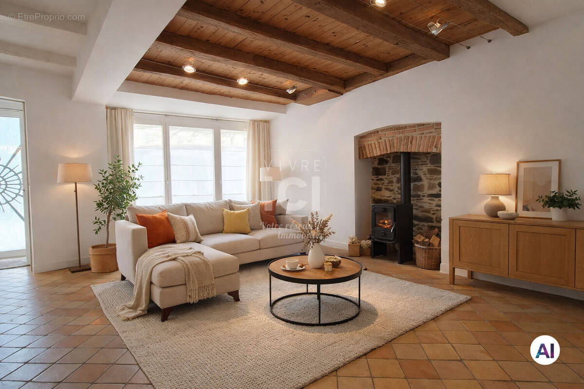 Maison à SAINT-ETIENNE-DE-MONTLUC