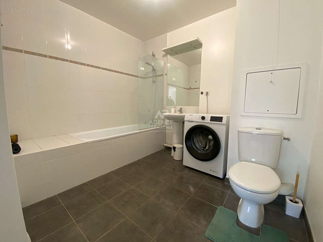 Appartement à NANTERRE