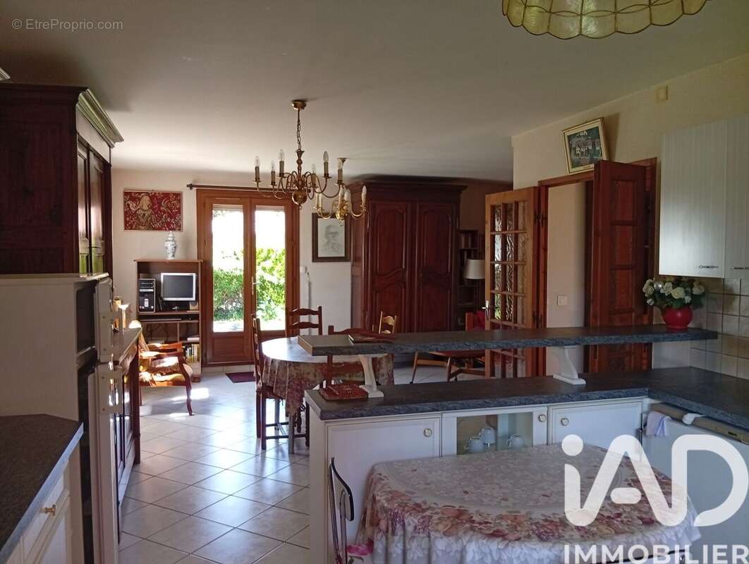 Photo 3 - Maison à SENS