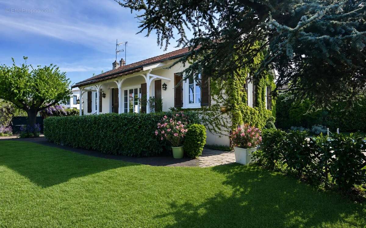 Maison à LYON-5E