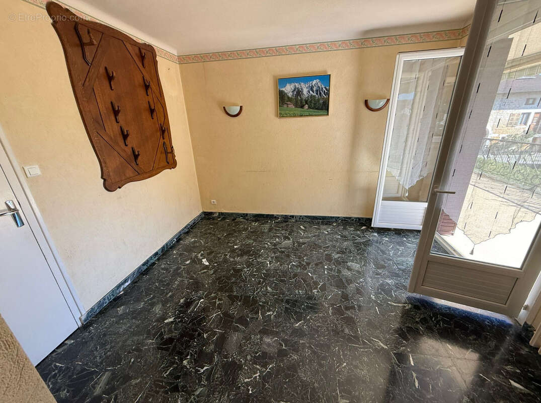 Maison à VILLEREVERSURE