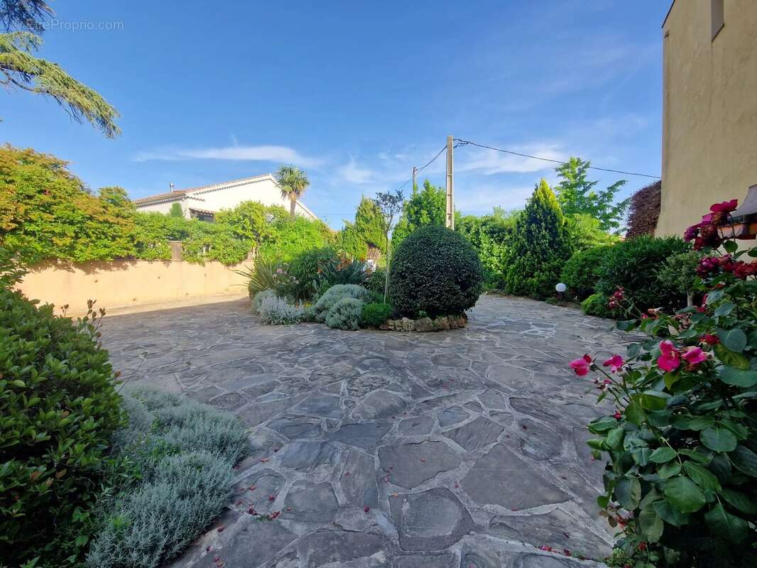 Appartement à VENCE