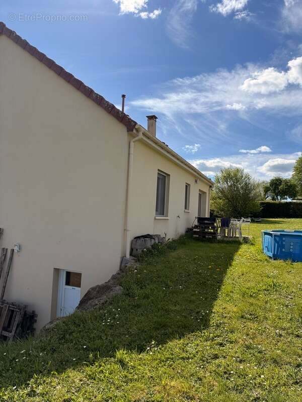 Maison à FRESSELINES