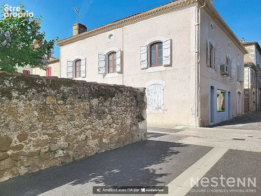 Maison à VALENCE-SUR-BAISE