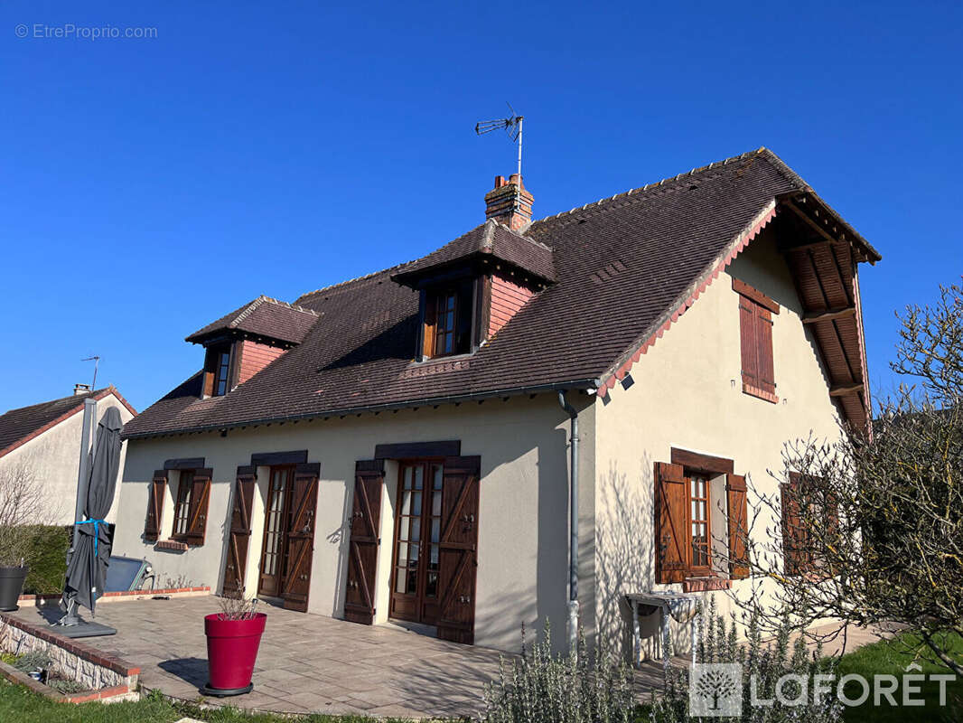 Maison à GACE