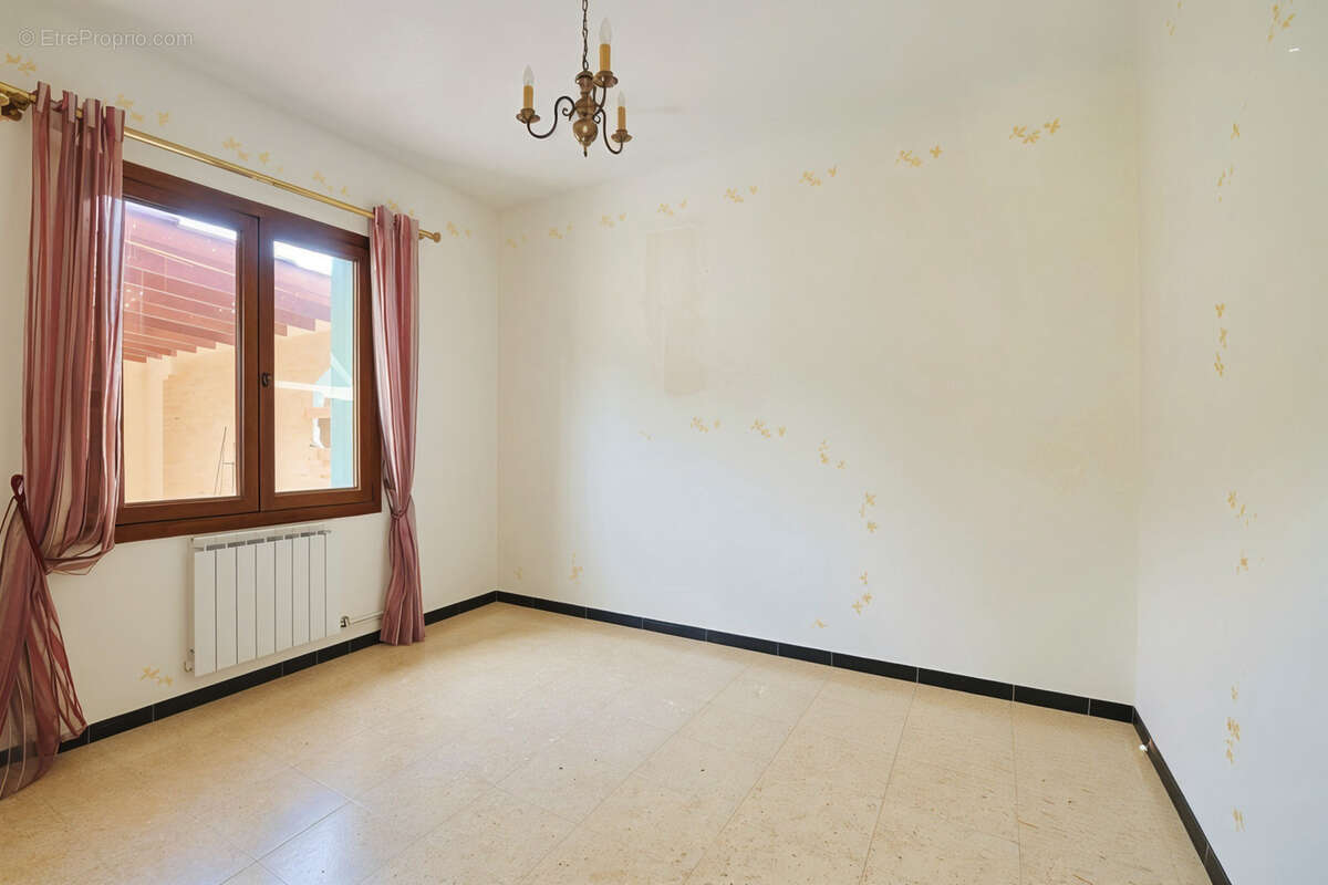 Maison à PIERREFEU-DU-VAR