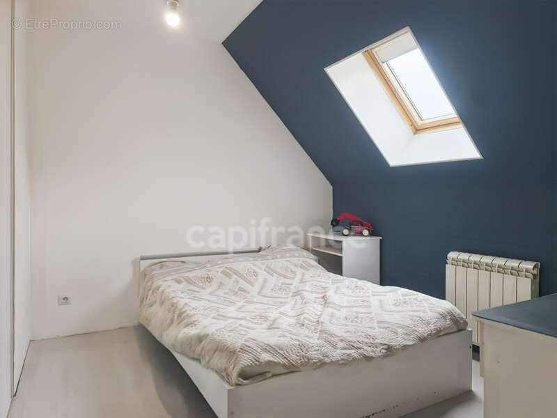 Maison à VILLAINES-SOUS-LUCE