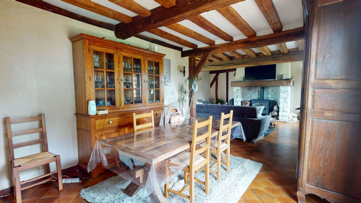 Maison à CLAVILLE