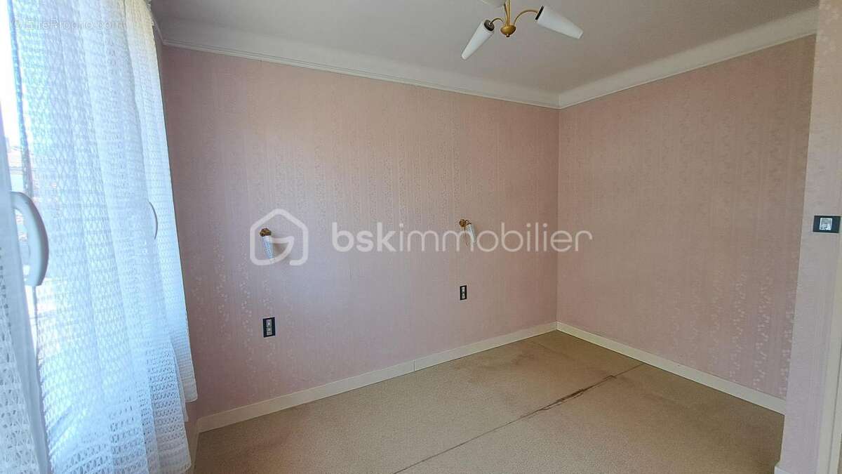 Maison à COULOUNIEIX-CHAMIERS