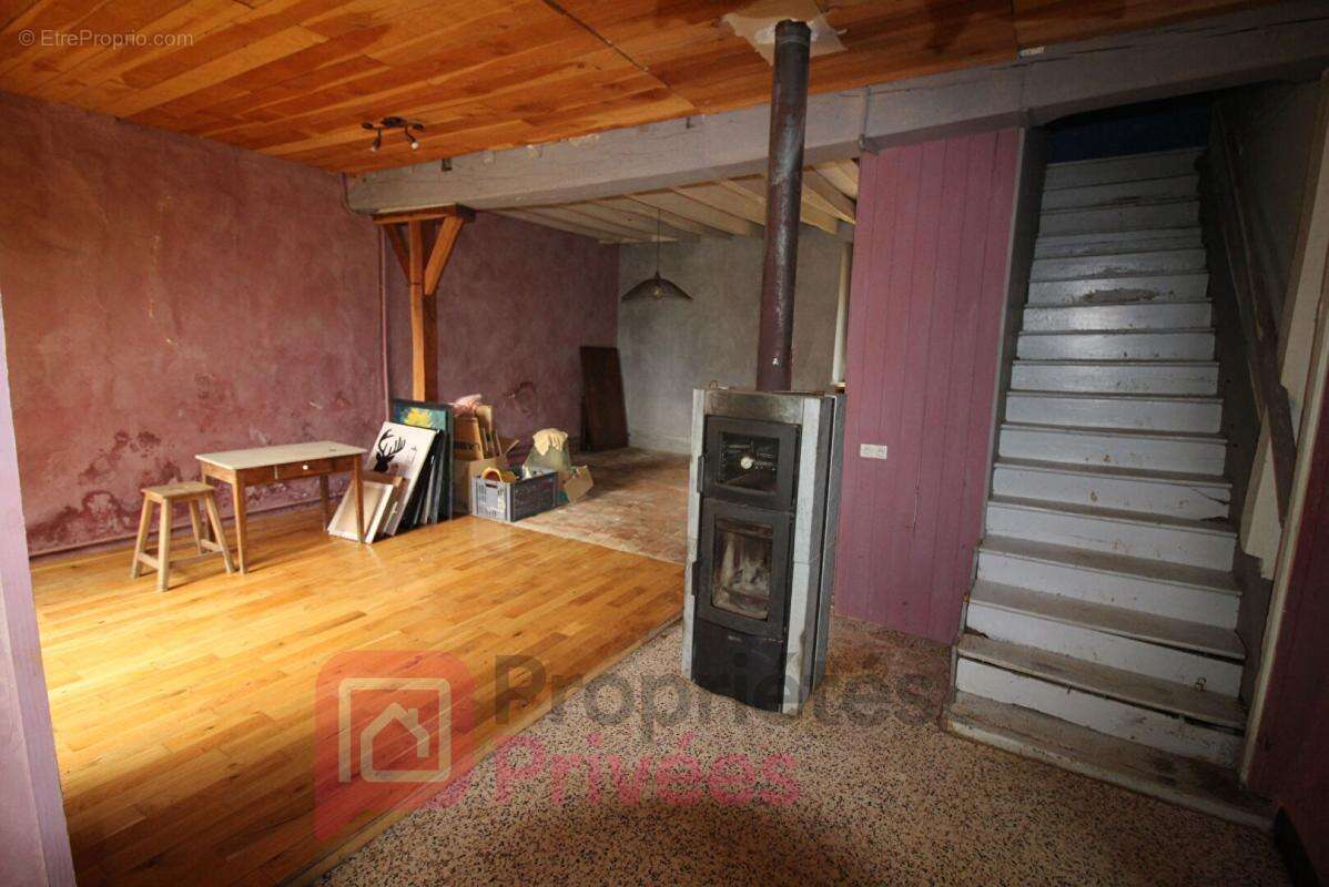 Maison Sens Beaujeu 6 pièce(s) 155 m2 - photo 12