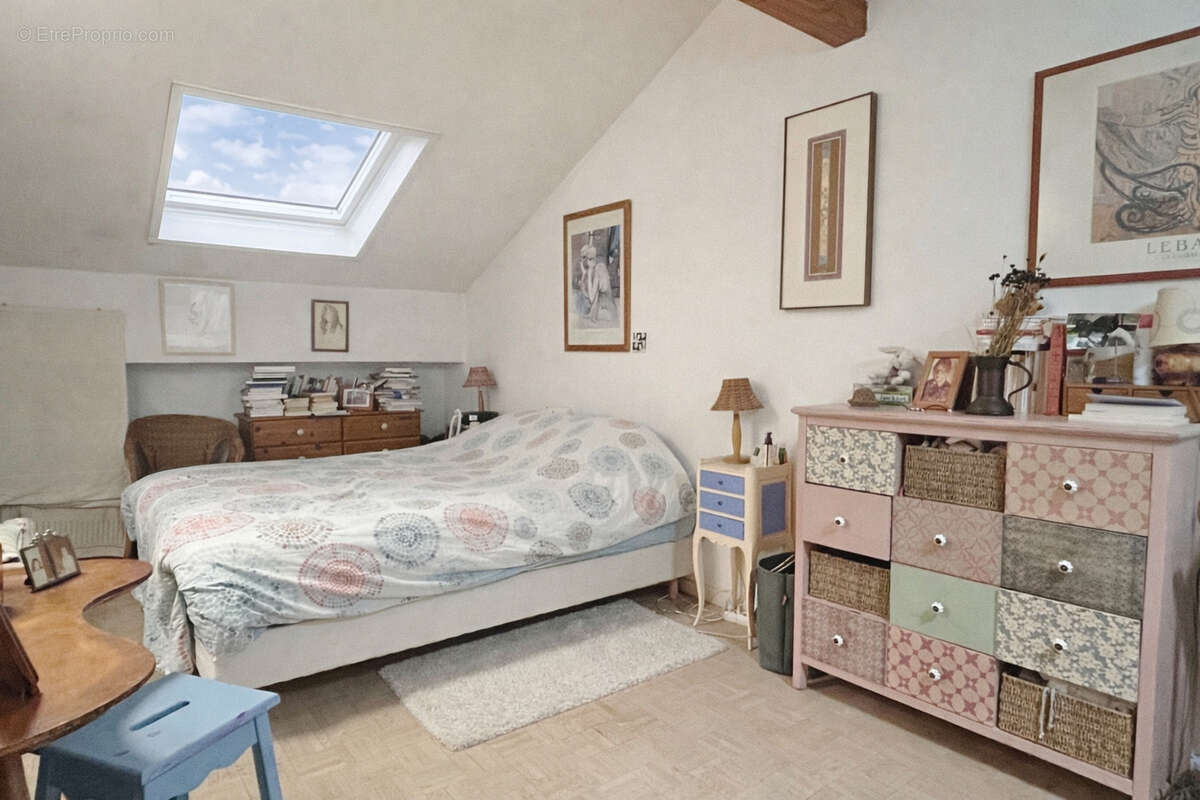 Appartement à CRAPONNE