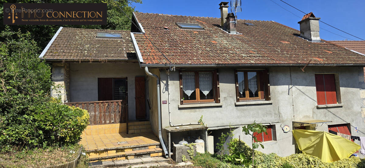 Maison à CHANAZ