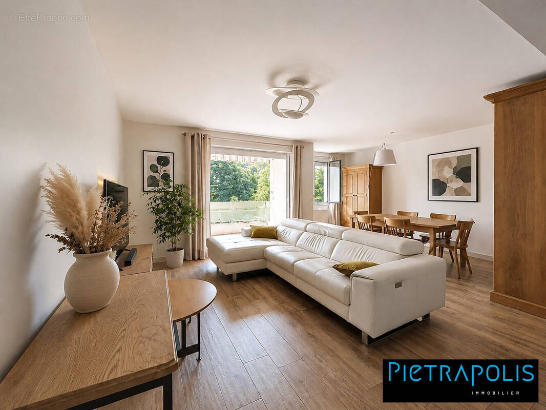 Appartement à FONTAINES-SUR-SAONE