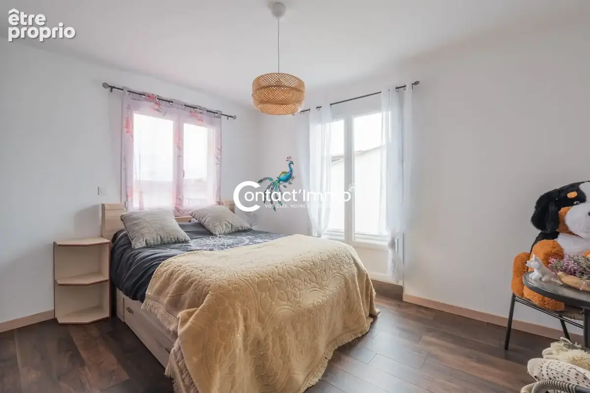 Maison 4 pièces 108 m² à vendre à Lezoux (63190) - photo 5