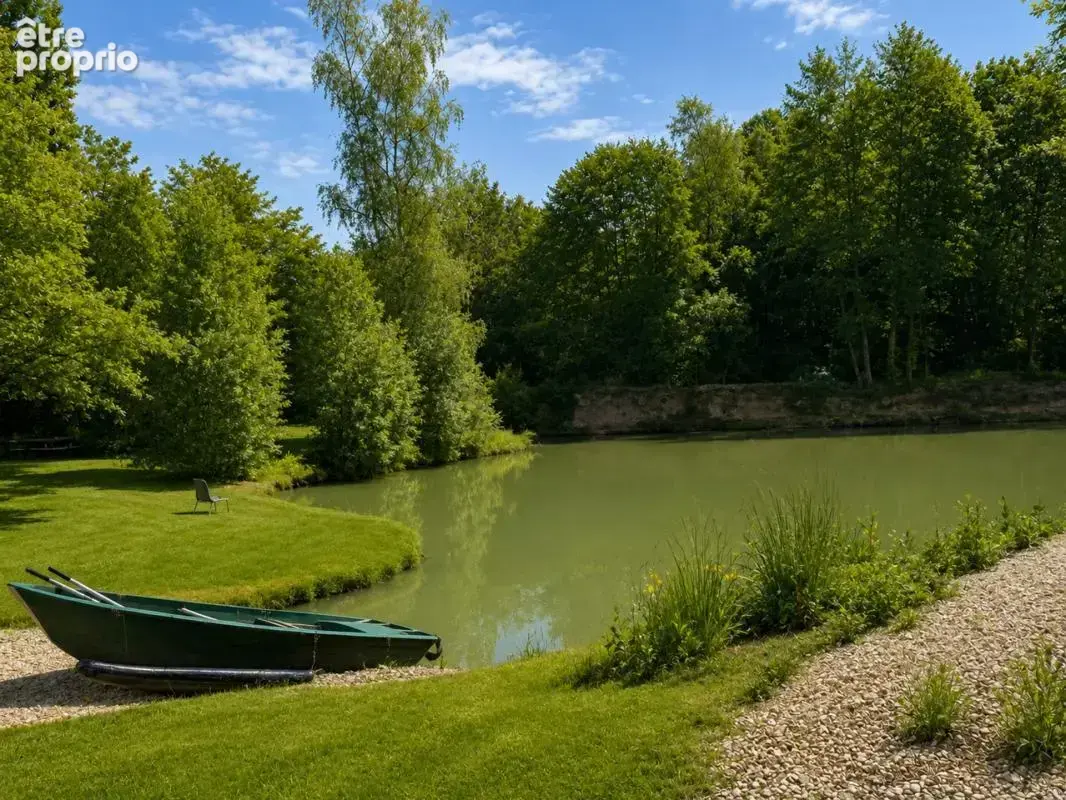 Terrain à PERTHES