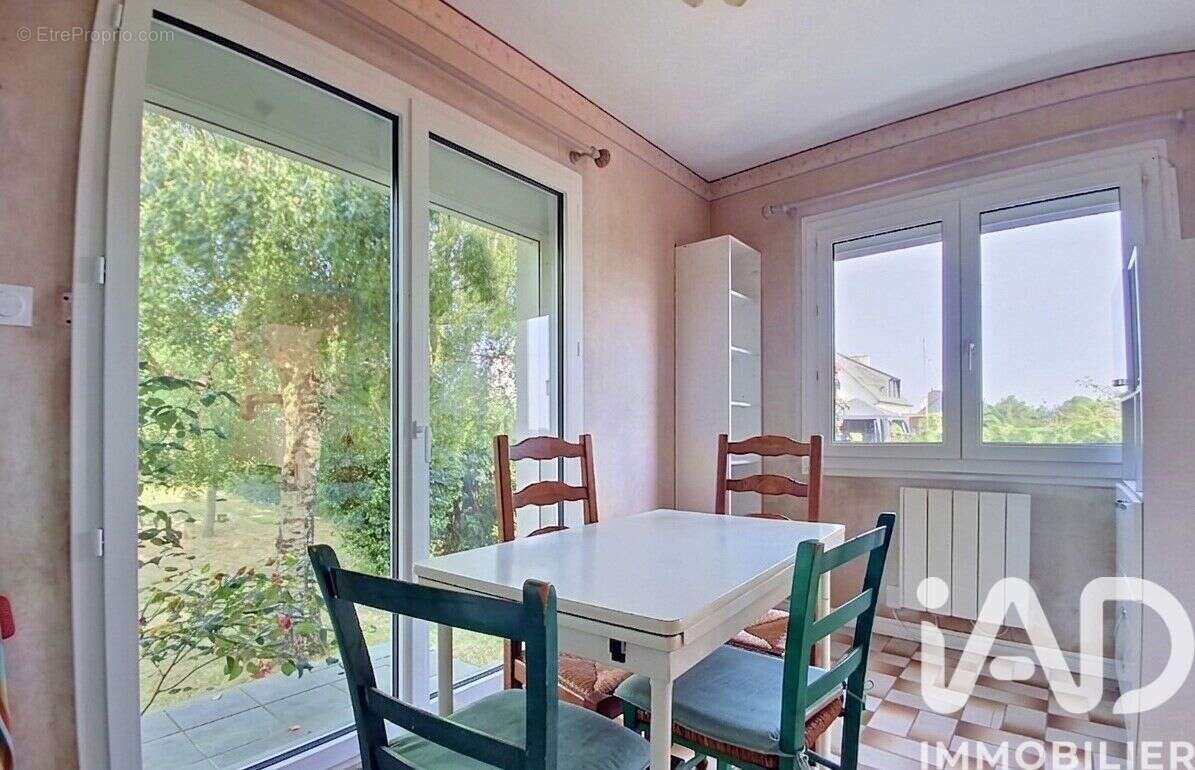 Maison 85 m² à Pleugueneuc  - photo 7