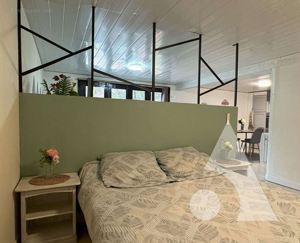 Maison à CARSAC-AILLAC