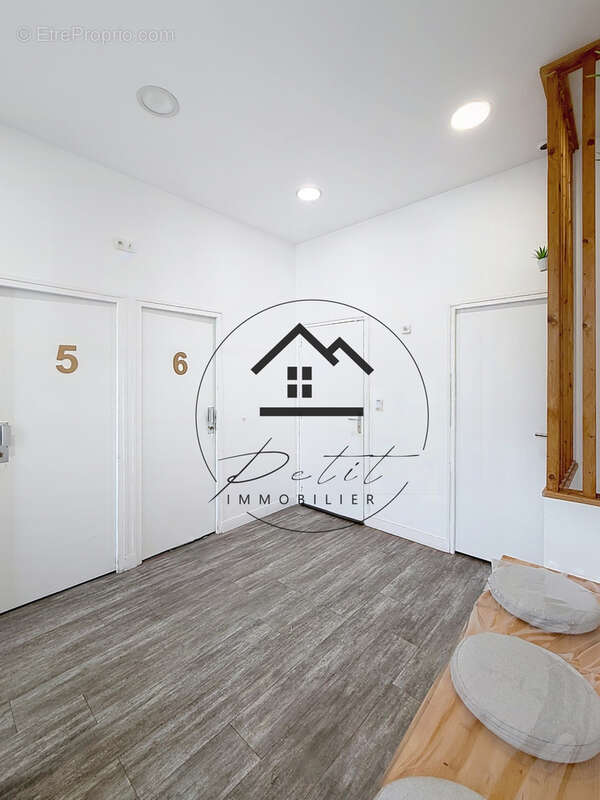 Commerce à CHANTILLY