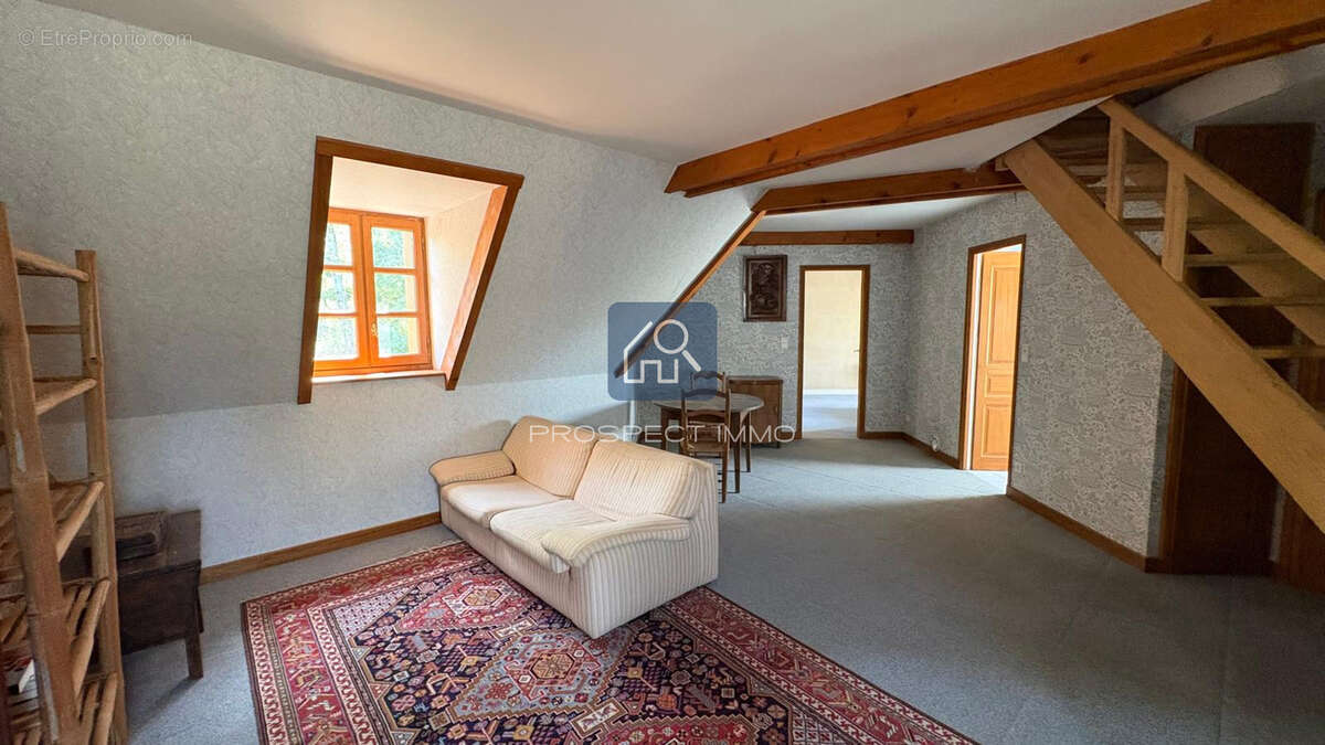 Propriété de caractère avec piscine à Laissac - photo 22