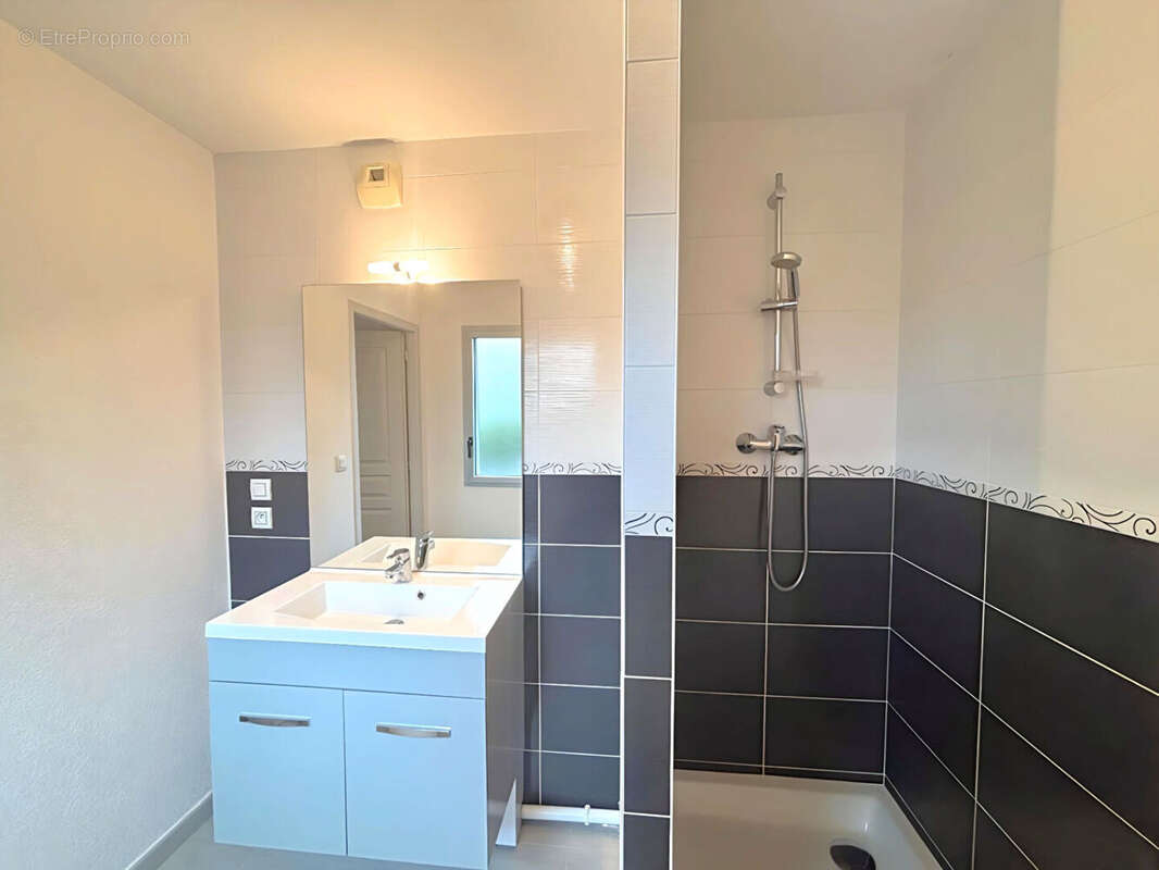 Appartement à MESSERY