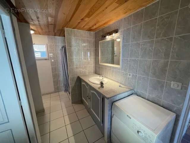 Maison à LUPPE-VIOLLES