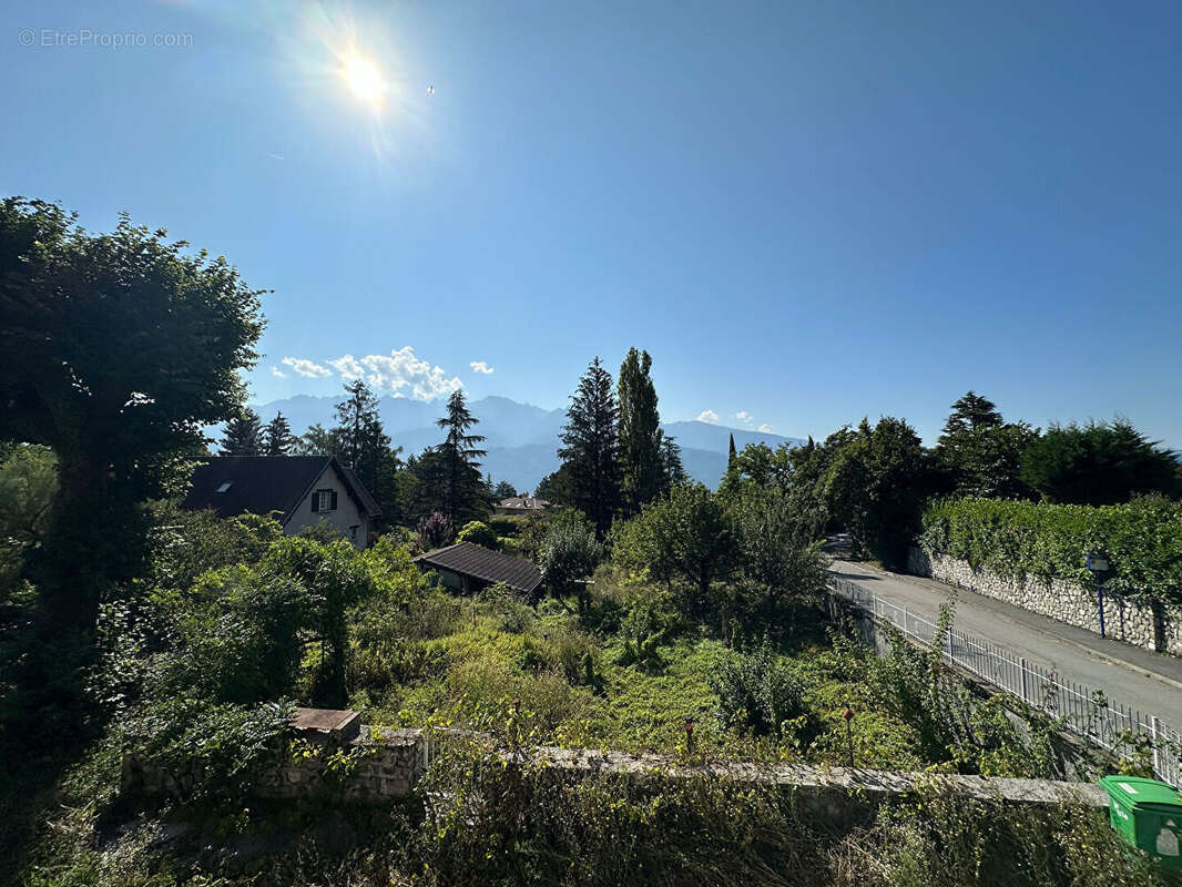 Maison à SAINT-ISMIER