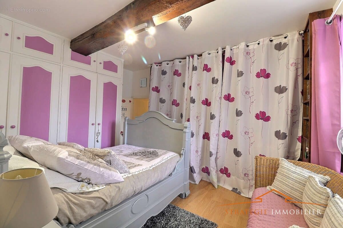 Maison à JULLY-LES-BUXY