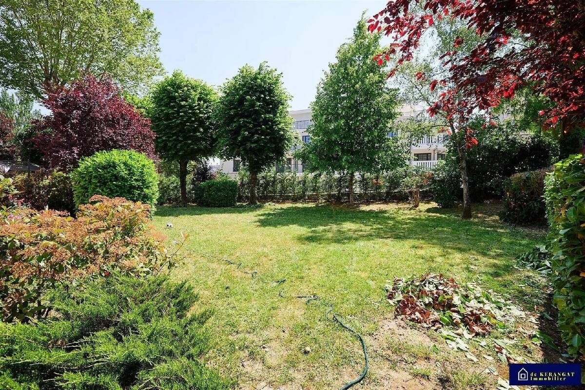 Appartement à LE PLESSIS-ROBINSON