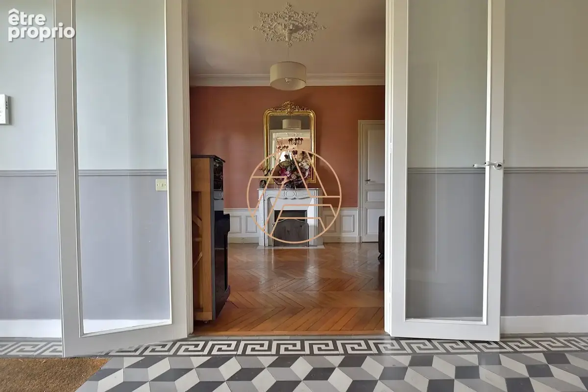Maison 9 pièces 260 m² à vendre à Sucy-En-Brie (94370) - photo 7