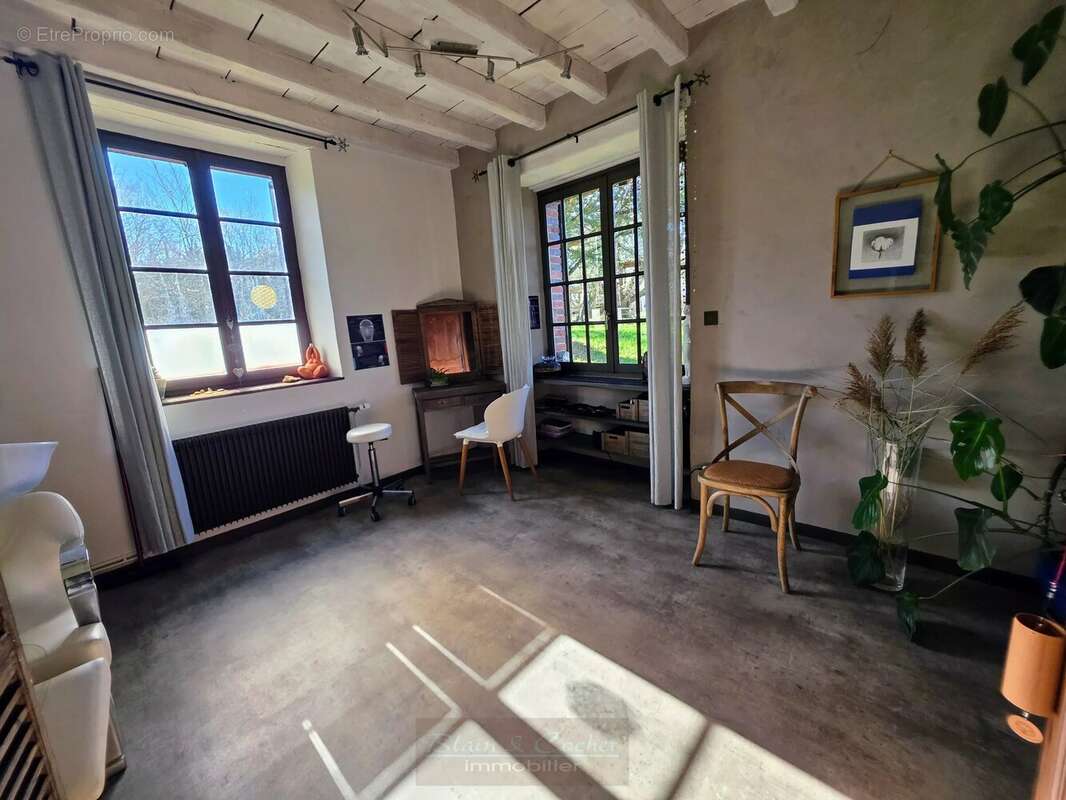 Maison à CONFLANS-SUR-LOING