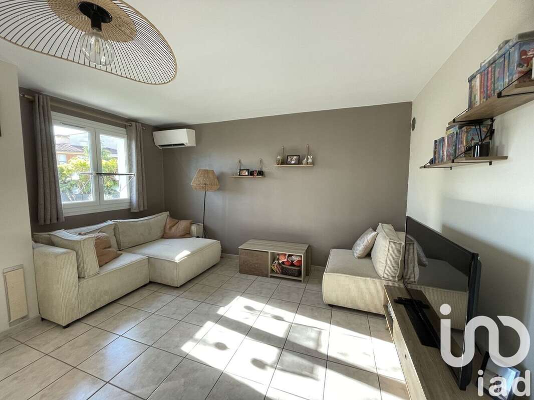 Photo 2 - Maison à PRIVAS