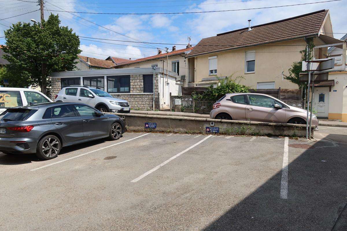 Commerce à BESANCON