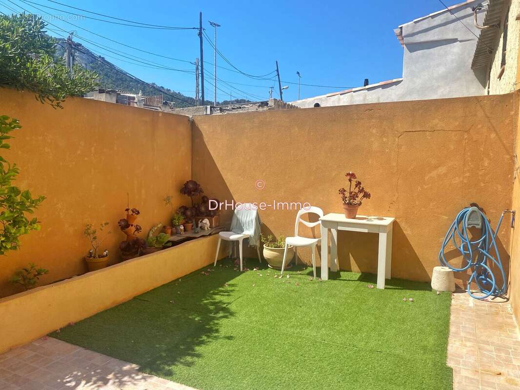 Maison 106 m² à Marseille-8e  - photo 16